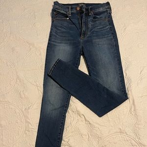 Abercrombie jeans